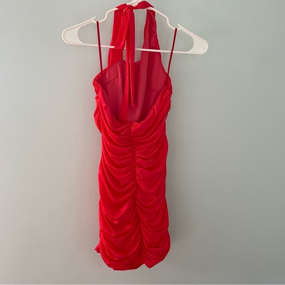HELLO MOLLY NIGHTS IN IOS HALTER MINI DRESS
CORAL size 8 large NWT - Picture 6 of 16